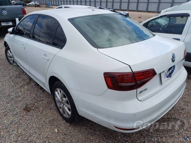 2016 VOLKSWAGEN JETTA 