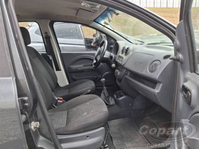 2014 FIAT UNO 