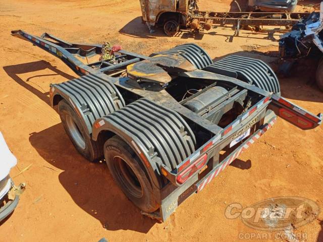 2025 GUERRA SEMI-REBOQUE 