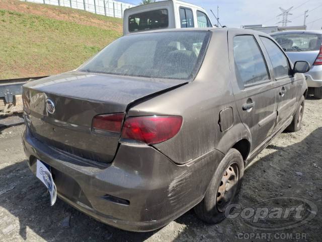 2013 FIAT SIENA 