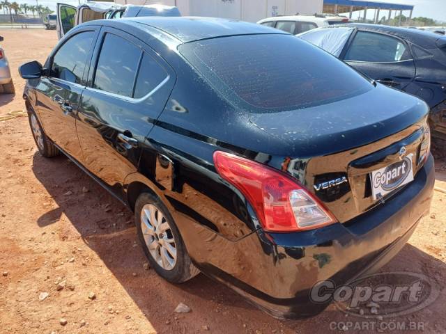 2018 NISSAN VERSA 