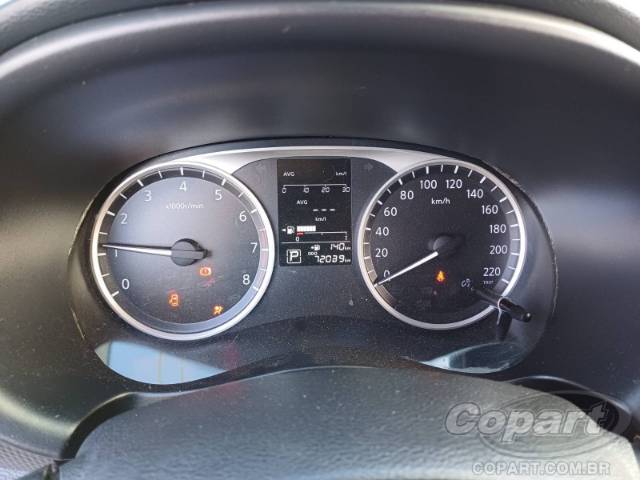 2020 NISSAN KICKS 