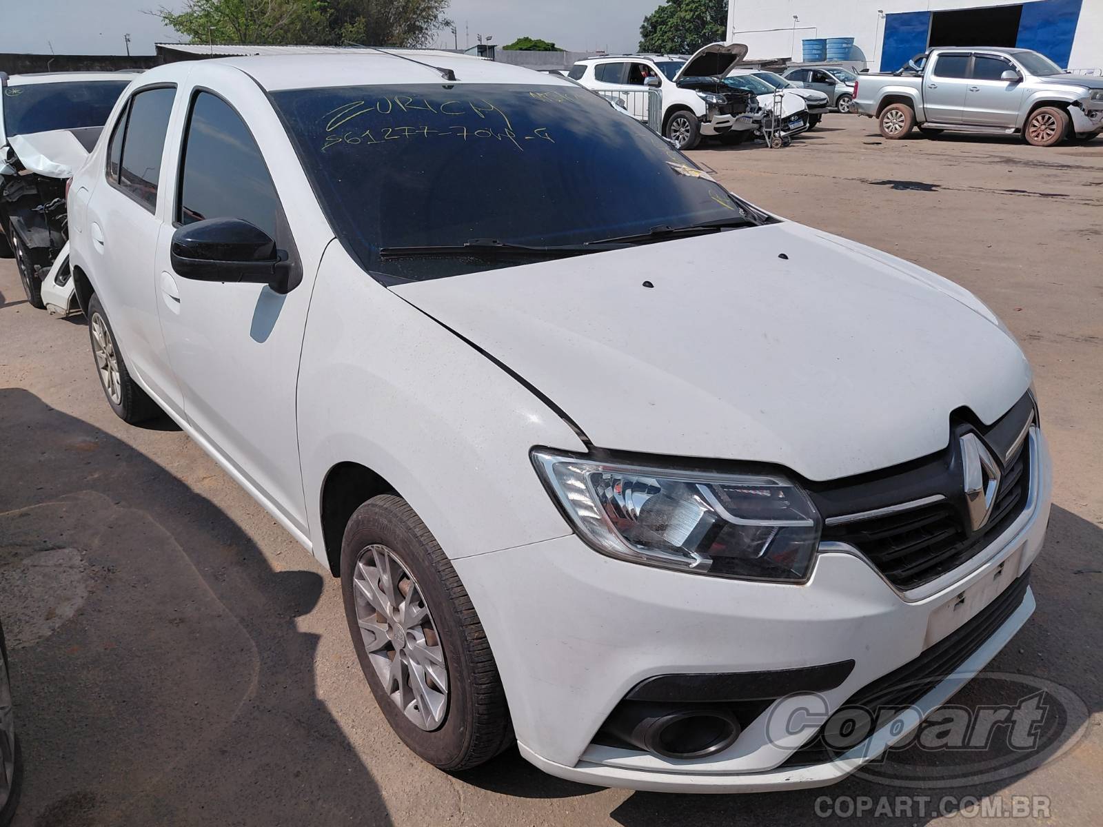 Renault Logan 2022 em leilão