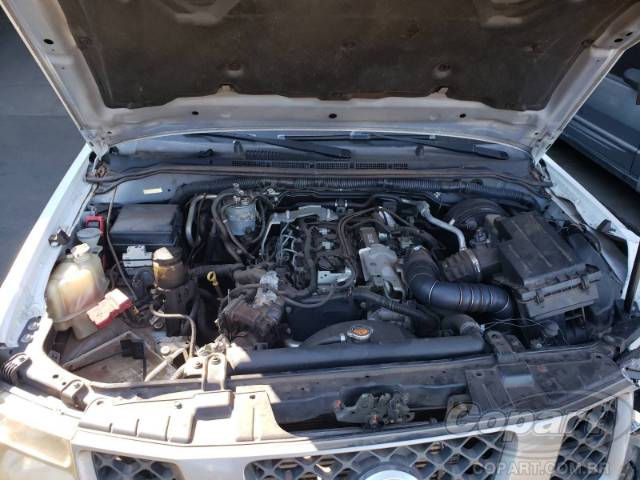 2013 NISSAN FRONTIER CD 