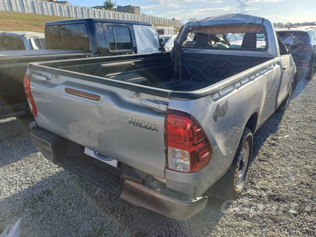 2026 TOYOTA HILUX CS 