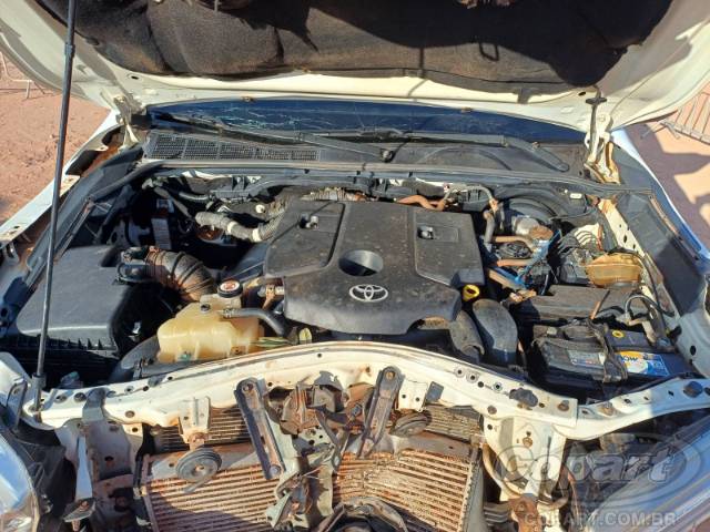 2018 TOYOTA HILUX CD 