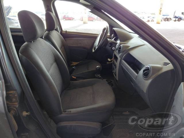 2008 RENAULT LOGAN 