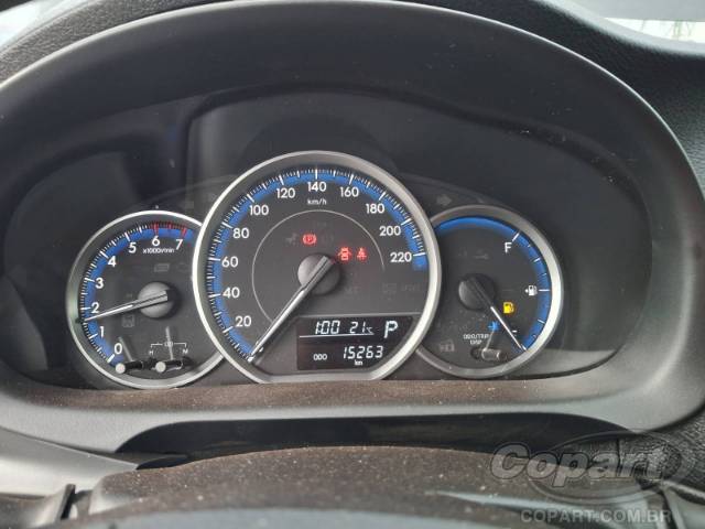 2024 TOYOTA YARIS SEDA 