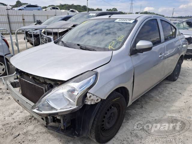 2019 NISSAN VERSA 