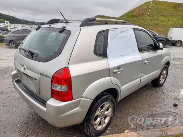 2011 HYUNDAI TUCSON 