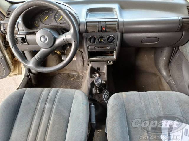 1998 CHEVROLET CORSA SEDAN 