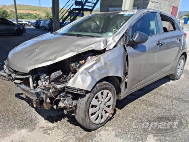 2017 HYUNDAI HB20 