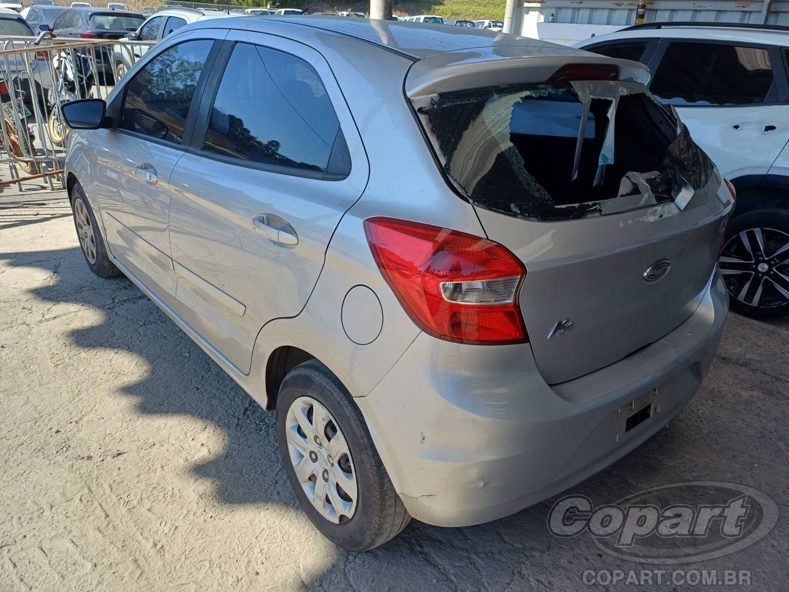 2015 FORD KA — foto 3 de 10