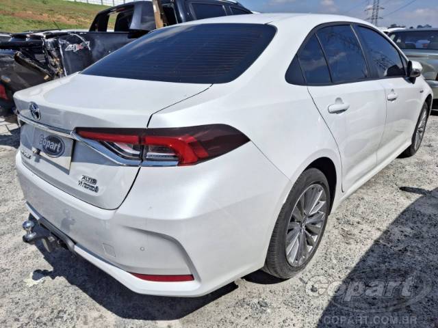 2024 TOYOTA COROLLA 