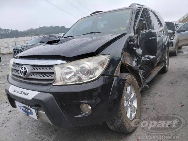 2009 TOYOTA HILUX SW4 