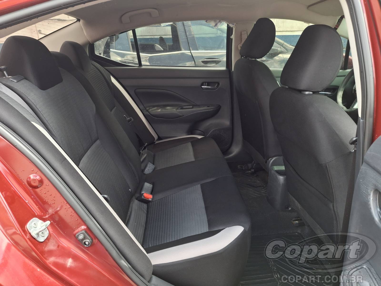 2022 NISSAN VERSA — foto 6 de 12