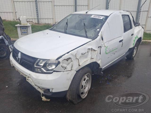 2019 RENAULT DUSTER OROCH 