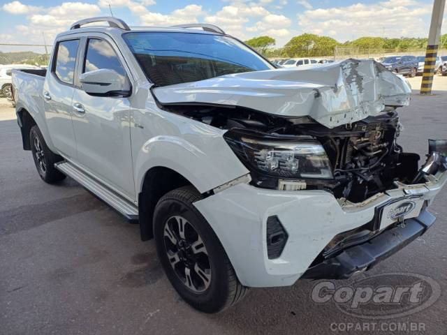 2025 NISSAN FRONTIER CD 