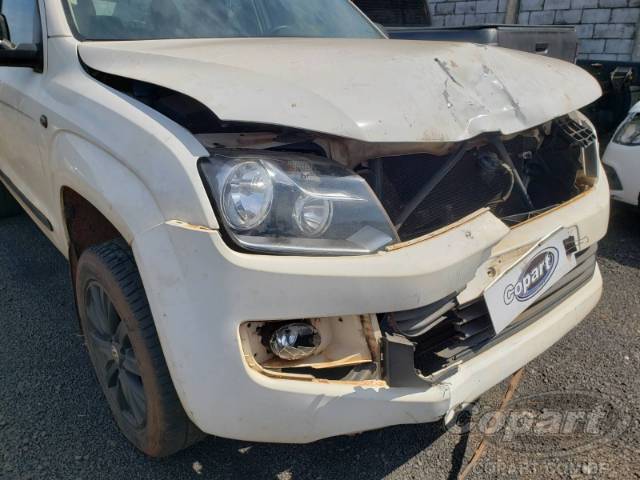 2015 VOLKSWAGEN AMAROK 