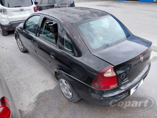 2010 CHEVROLET CORSA SEDAN 