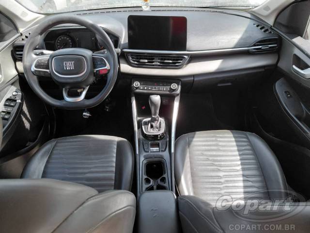 2025 FIAT FASTBACK 