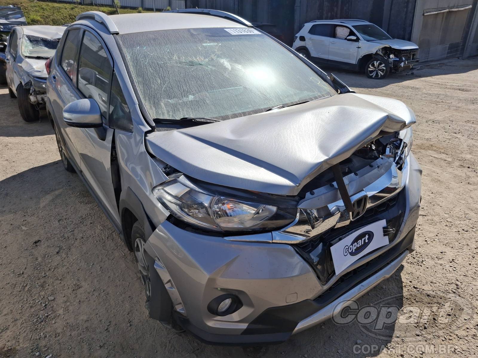 Veículo Honda WR-V Honda WR-V EX 1.5 16V i-VTEC 2020 Colisão 2020 em leilão