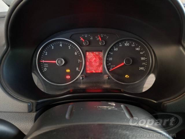 2016 VOLKSWAGEN VOYAGE 