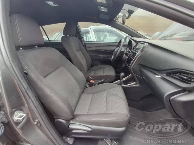 2025 TOYOTA YARIS 