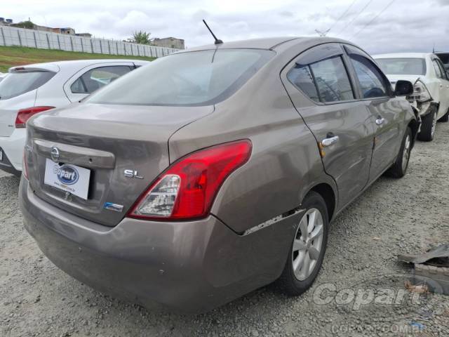 2013 NISSAN VERSA 