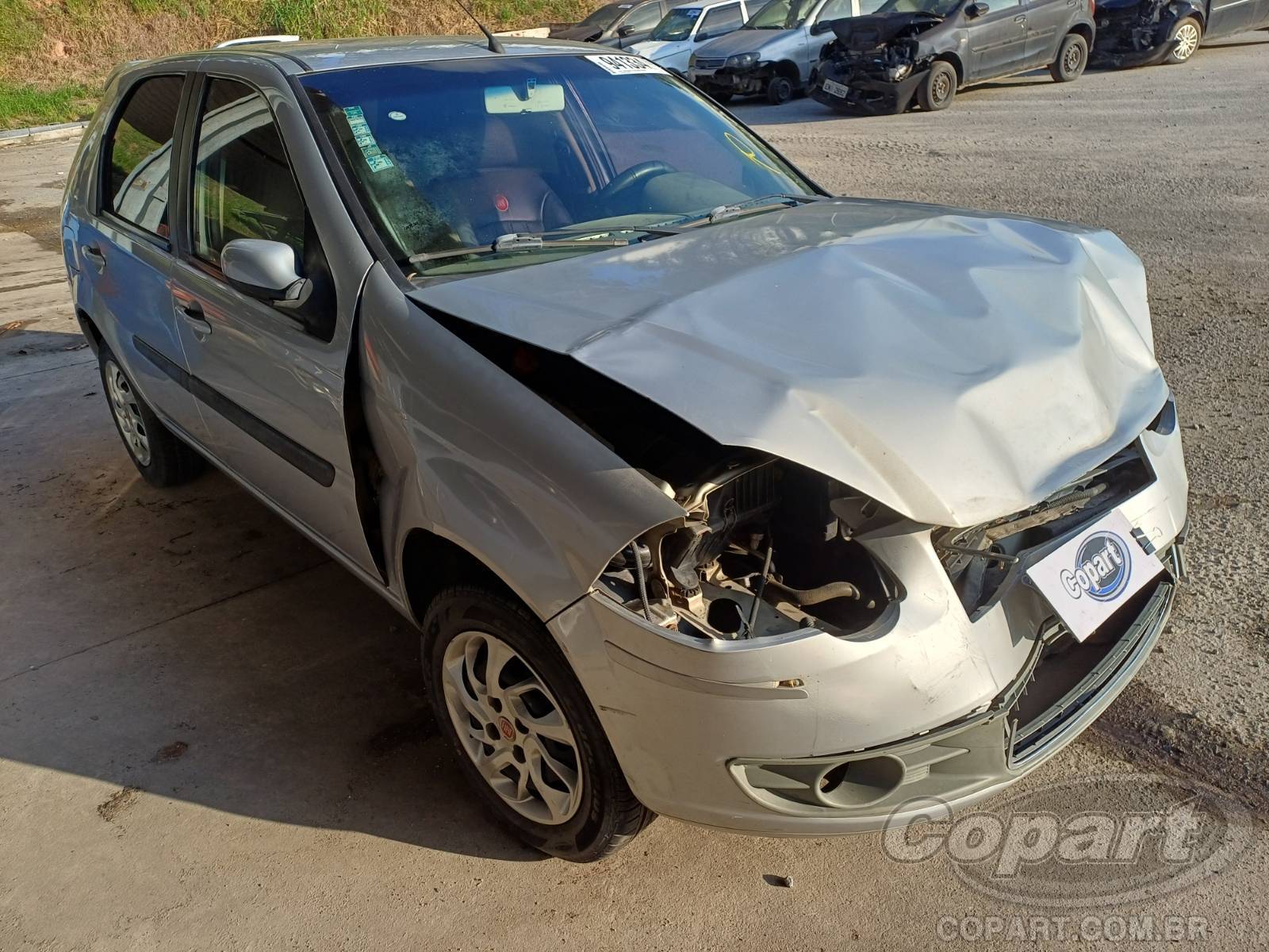 Veículo Fiat Palio Fiat Palio ELX 1.0 2010 Colisão Média Monta 2010 em leilão