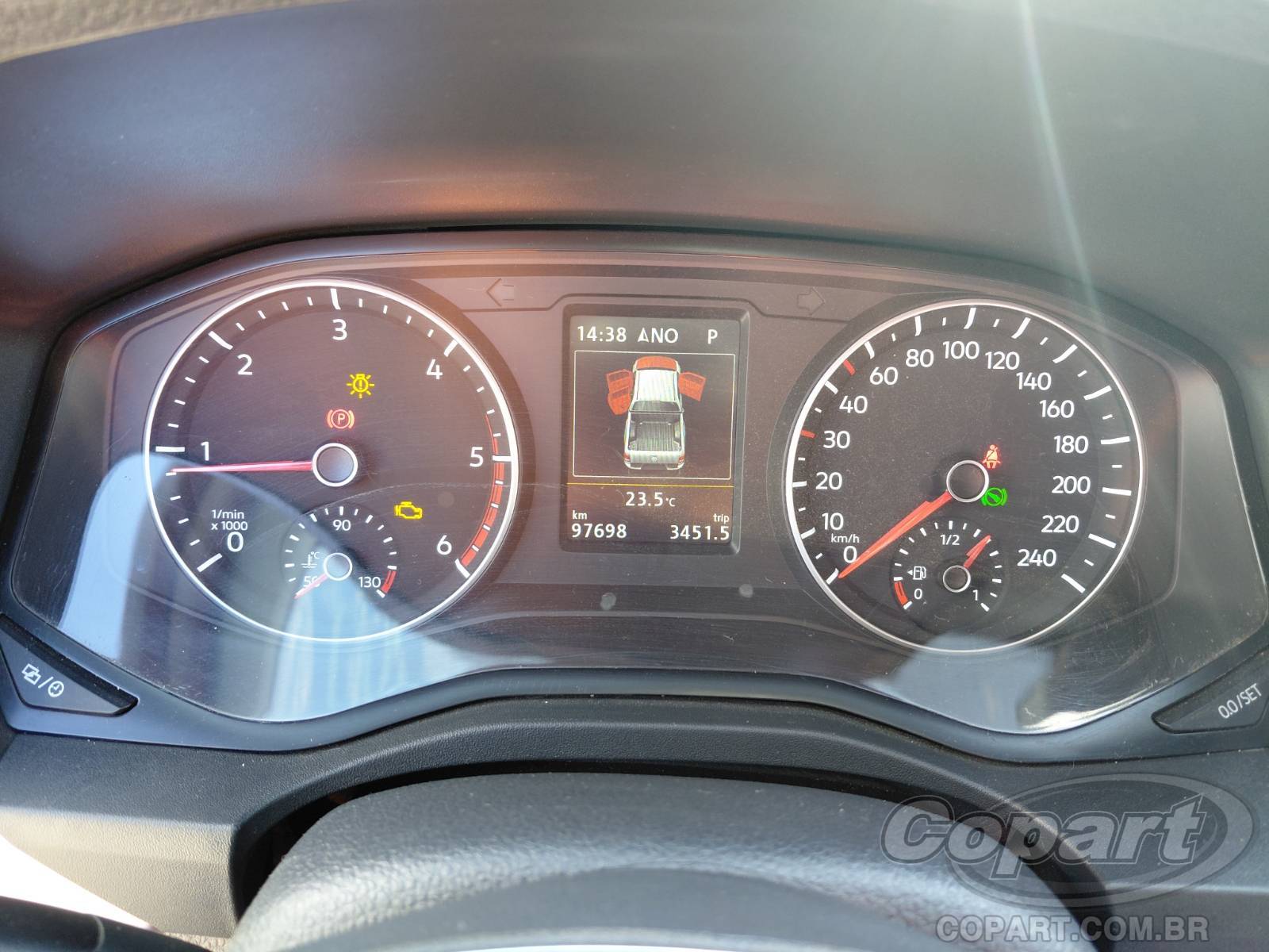 Foto 8 de 10: 2023 VOLKSWAGEN AMAROK