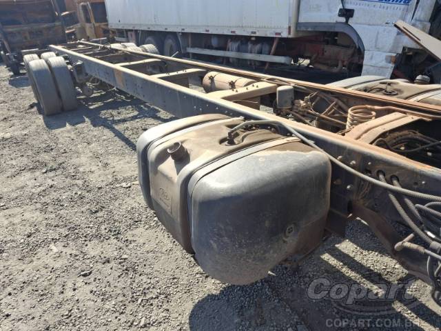 2015 FORD CARGO 2423 