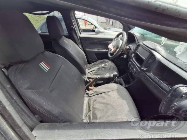 2025 FIAT STRADA CD 