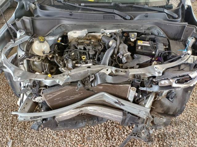 2024 CHEVROLET TRACKER 