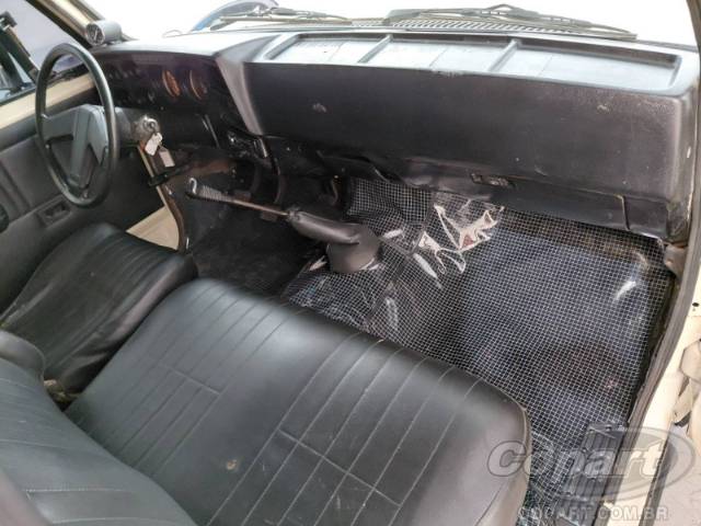 1989 CHEVROLET D-20 CS 