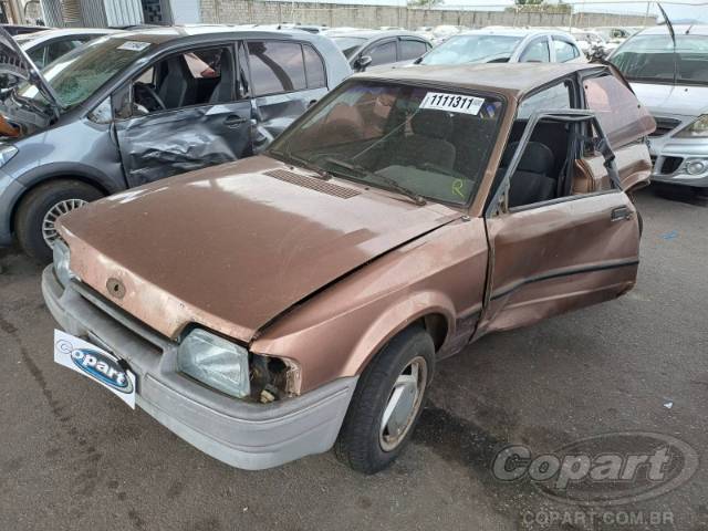 1991 FORD ESCORT 