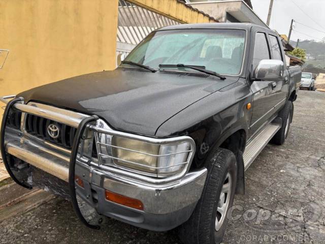 2003 TOYOTA HILUX CD 