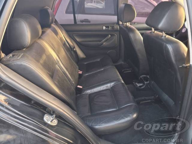 2005 VOLKSWAGEN GOLF 