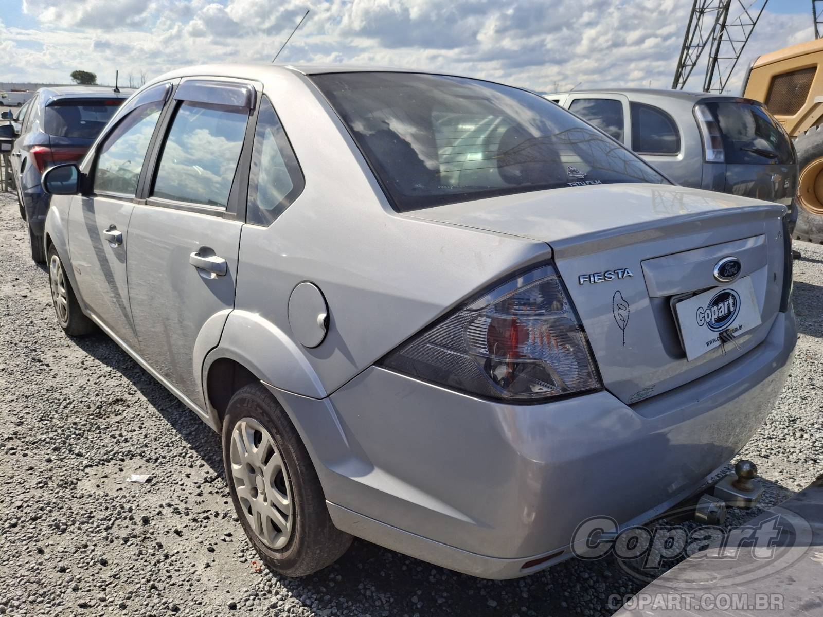 Foto 3: 2011 FORD FIESTA SEDAN