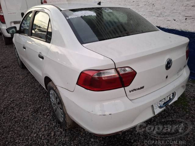 2017 VOLKSWAGEN VOYAGE 