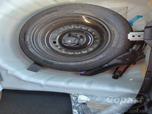 2025 NISSAN Kicks Play 