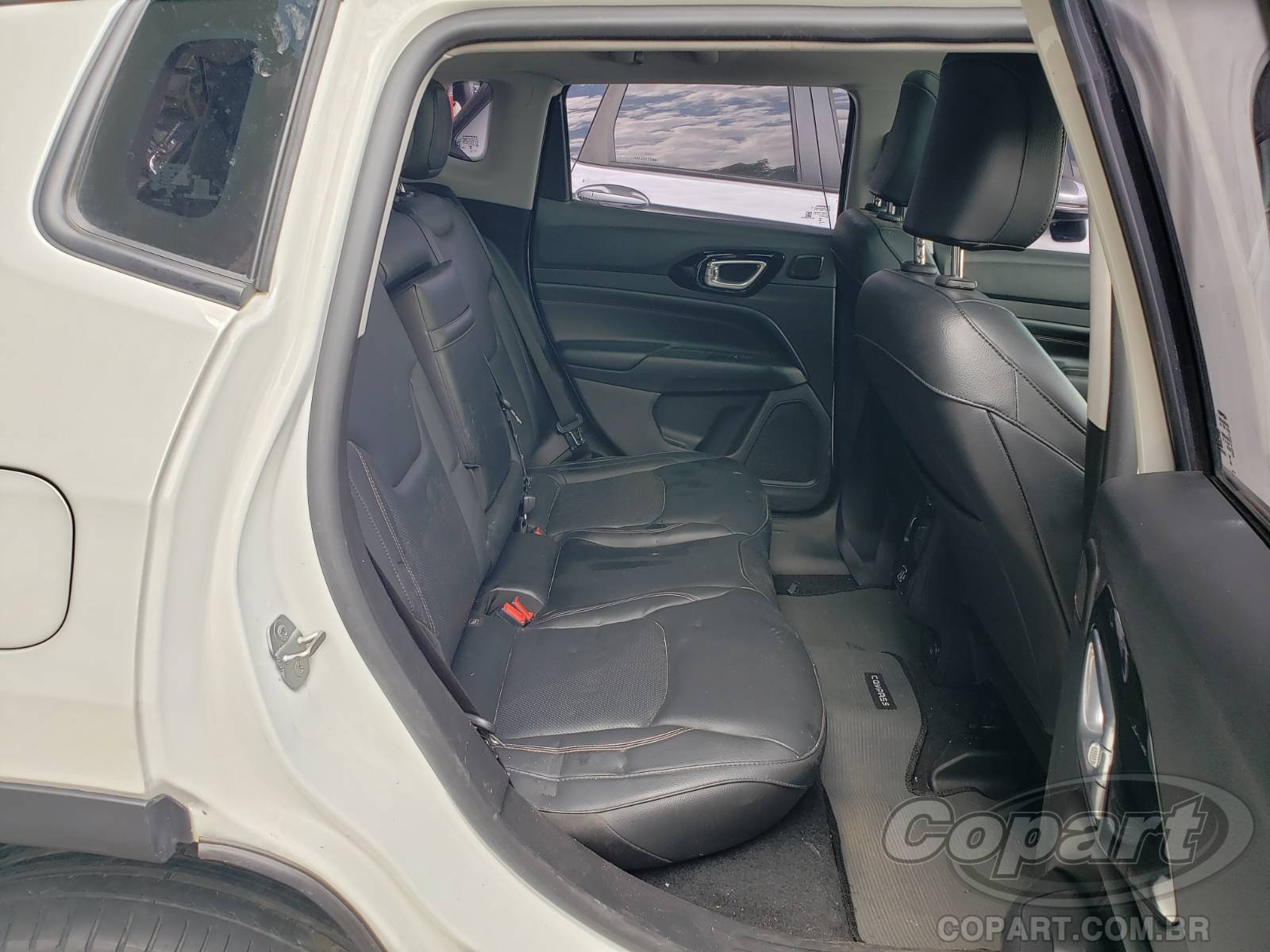 Foto 6 de 13: 2023 JEEP COMPASS