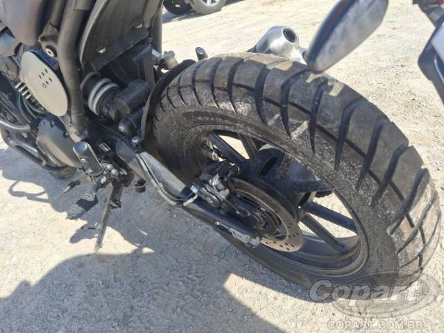 2025 TRIUMPH SCRAMBLER 