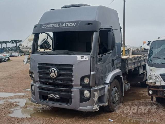 2009 VOLKSWAGEN CONSTELLATION 
