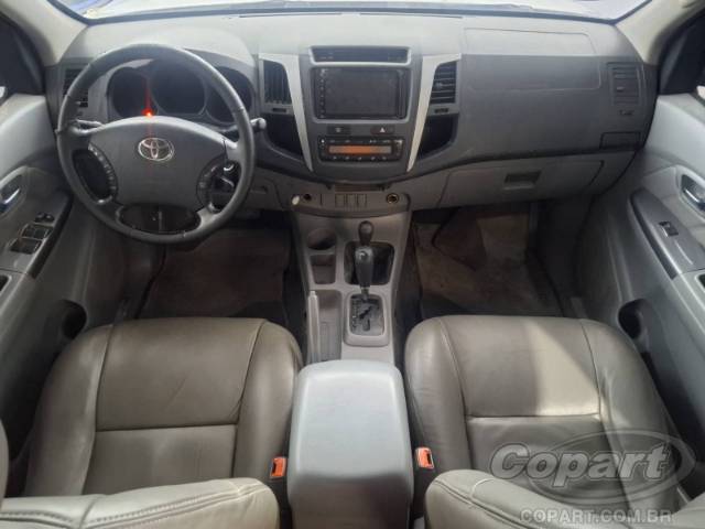 2010 TOYOTA HILUX CD 