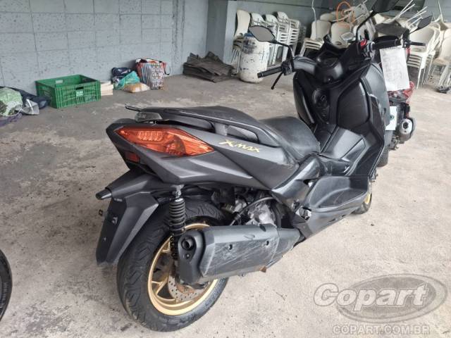 2021 YAMAHA XMAX 