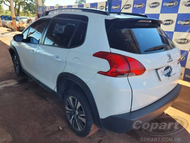 2022 PEUGEOT 2008 