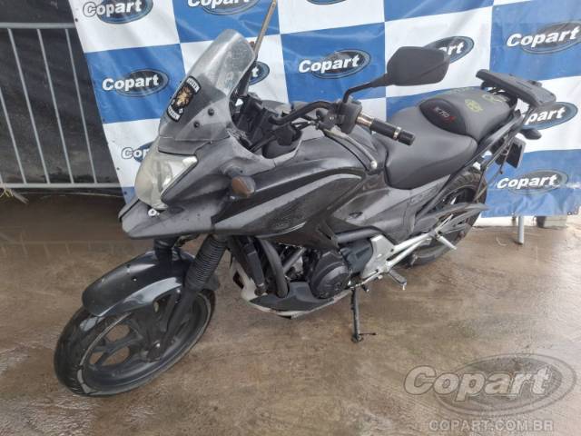 2015 HONDA NC 750X 