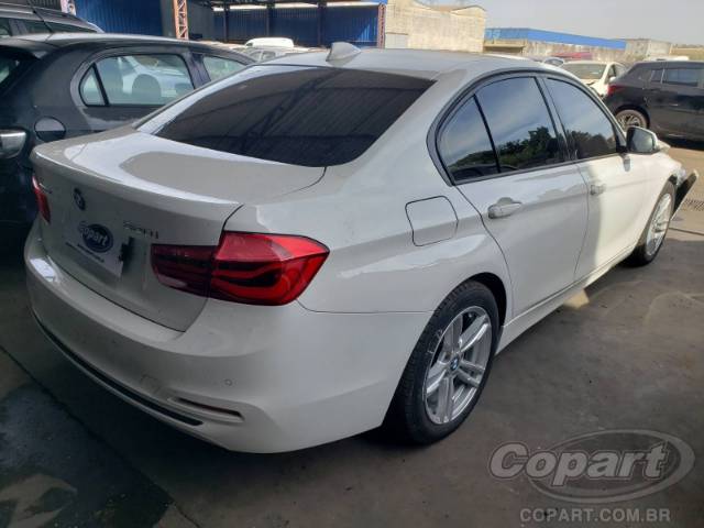 2017 BMW SERIE 3 