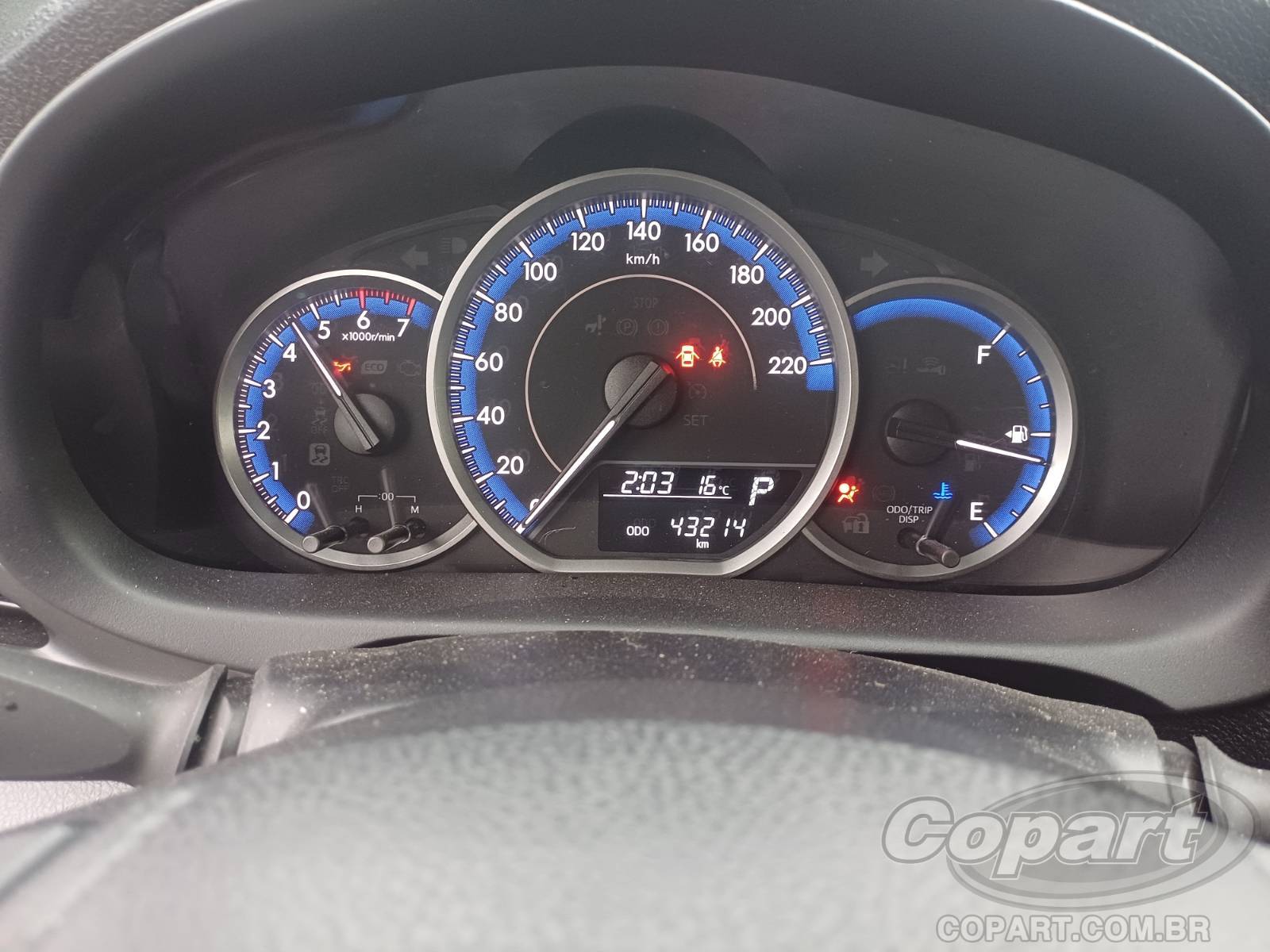 2020 TOYOTA YARIS — foto 8 de 11